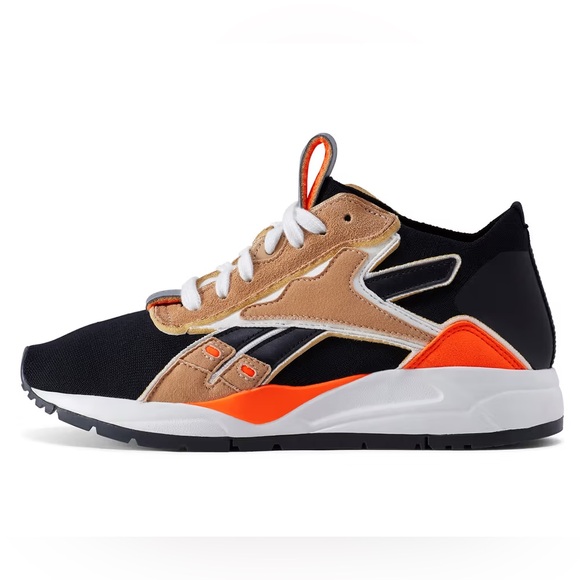 REEBOK X VICTORIA BECKHAM
Bolton Sock stretch-knit, leather and suede sneakers - Picture 4 of 7